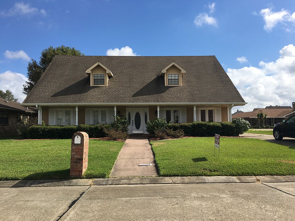 1st image of 3913 Lake Arrowhead Dr