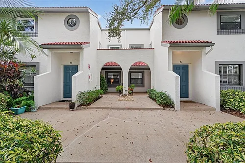 484 Santa Cruz Pl NE #G Photo 1