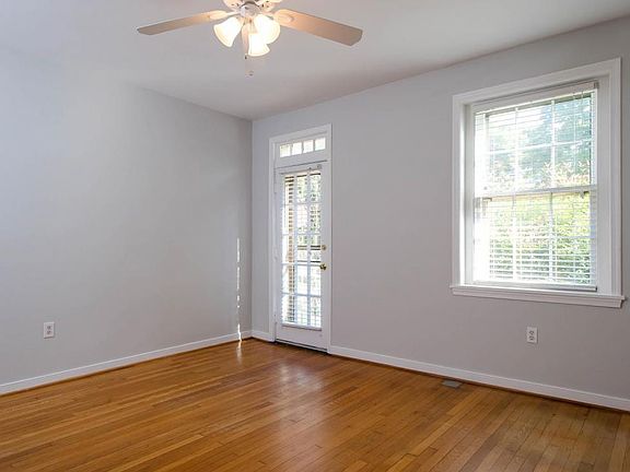 5th image of 3123 W Grace St APT 5