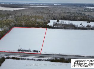7191 Malakoff Rd, Ottawa, ON K0A 2T0