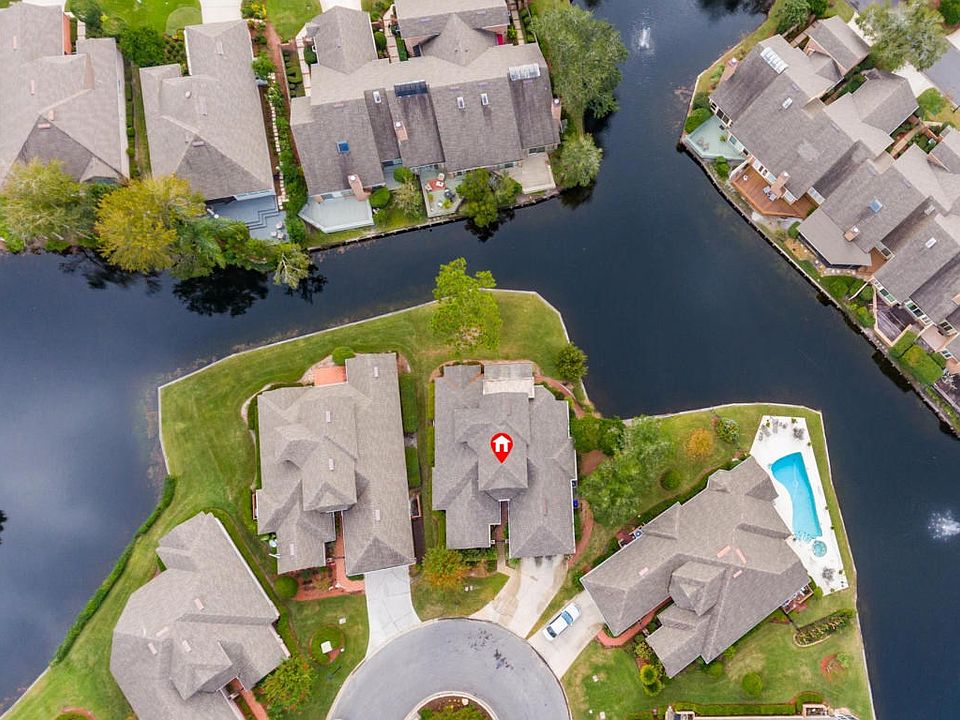 7703 Deerwood Point Ct Aerial View