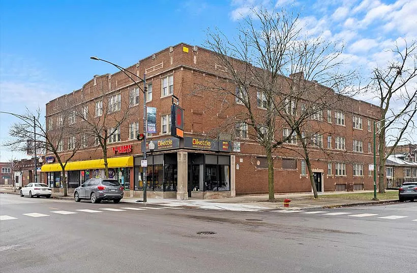 7505 Calumet Apartments