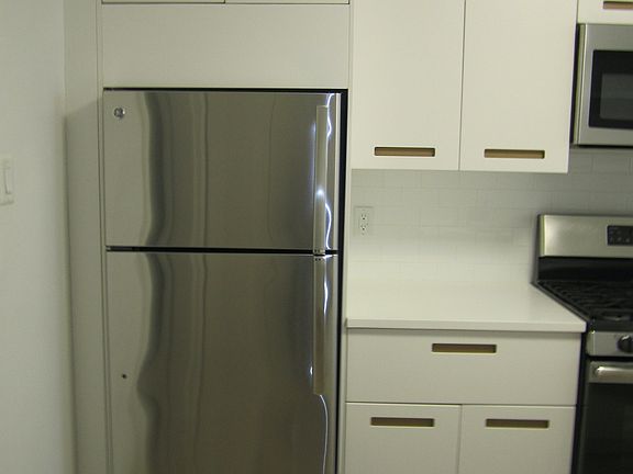 3rd image of 274 5th Ave APT 4R