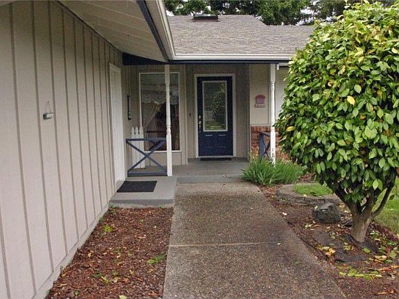 Quaint walkway to newer front door!