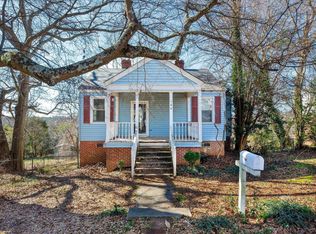 109 Center St, Taylors, SC 29687