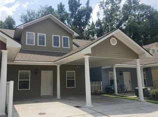12334 Village Dr, Walker, LA 70785