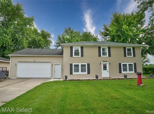 10100 Clark Rd, Davison, MI 48423