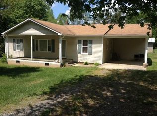 347 Old Embler Rd, Thomasville, NC 27360