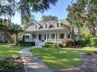 16 Long Pond Dr, Beaufort, SC 29907