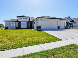 11105 W Red Hawk Dr, Nampa, ID 83686