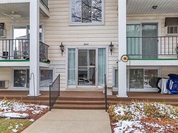 3rd image of 806 W Michigan Ave APT 204W