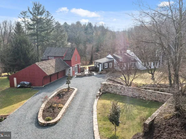 210 Fernwood Rd, Cochranville, PA 19330