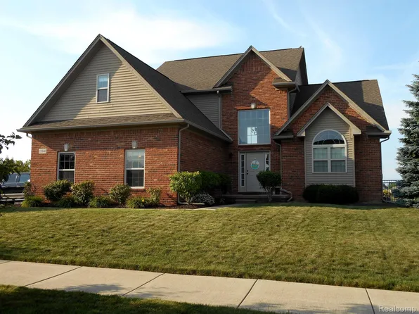 23846 Koszuta, Flat Rock, MI 48134
