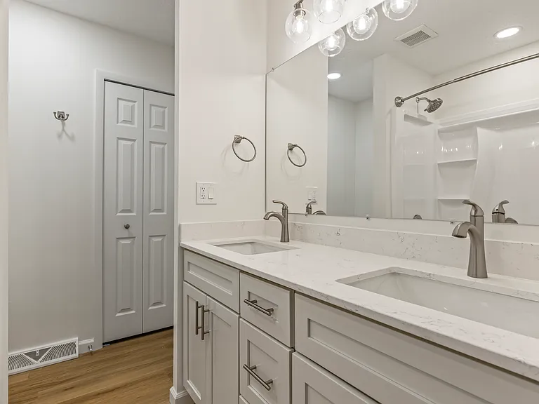 509 Forsythia Ln — Photo 17