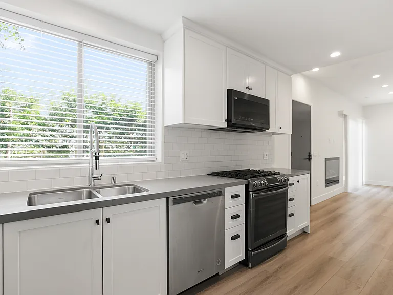 8520 Whitworth Dr #101 — Photo 3