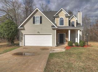 2055 Stoneview Dr, Lithia Springs, GA 30122