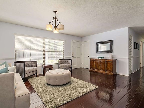 4th image of 3136 NW 56th Pl