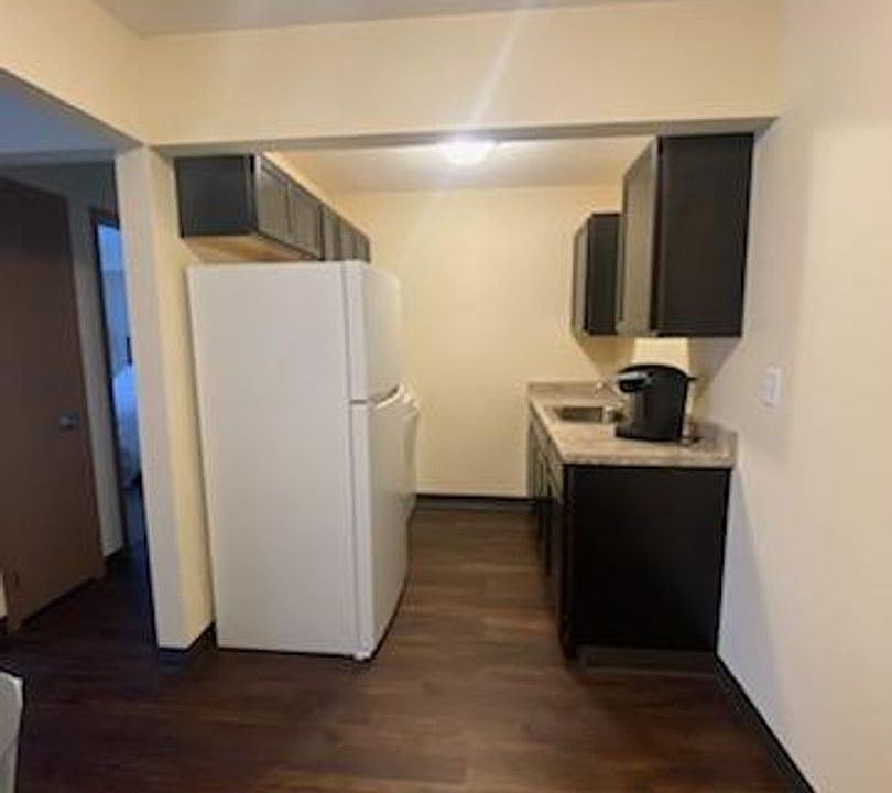 1302 E Watrous Ave Des Moines IA Zillow