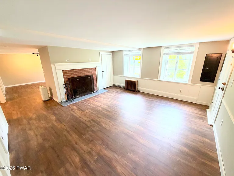 401 Wayne St — Photo 13