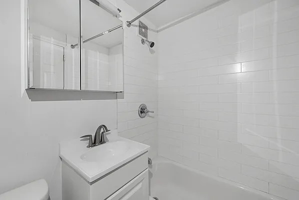 Rented by Corcoran | media 1