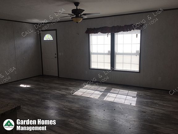 3rd image of 121 Brown Ave #B