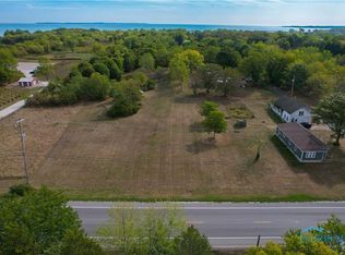 5601 E Pittsburgh St, Pt Clinton, OH 43452