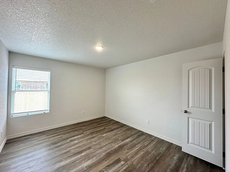 234B Dolphin Dr — Photo 17
