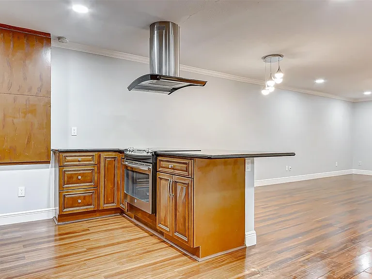 7600 Burgoyne Rd #159 — Photo 9