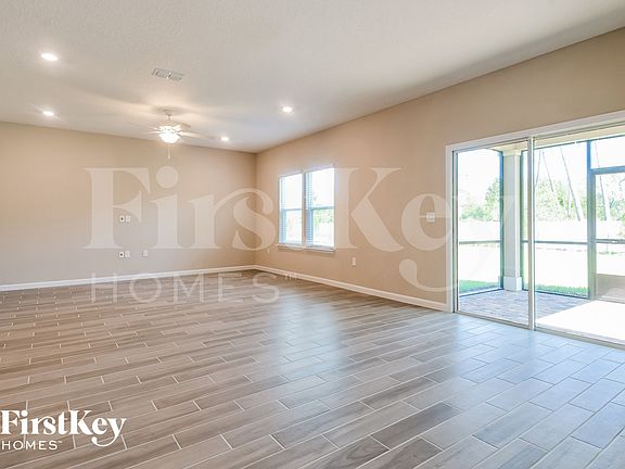 3rd image of 385 Stone Arbor Ln