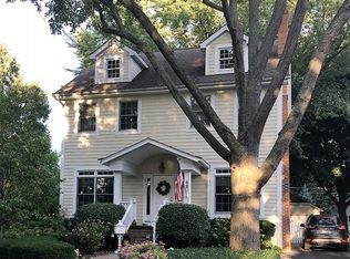 423 N Oak St, Itasca, IL 60143