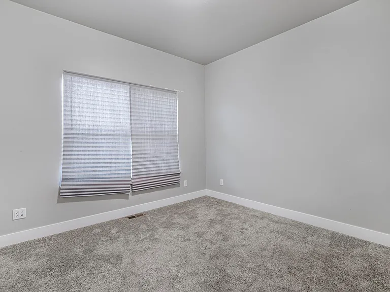 2753 Whispering Pine Dr — Photo 10