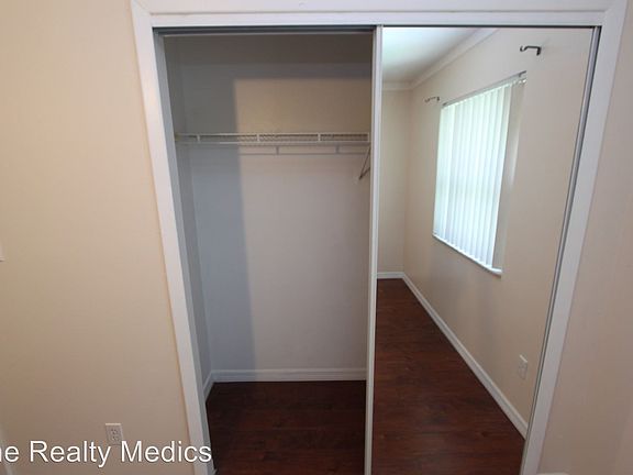 5th image of 2705 Hilda Ct