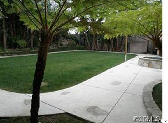 4th image of 1500 1st St