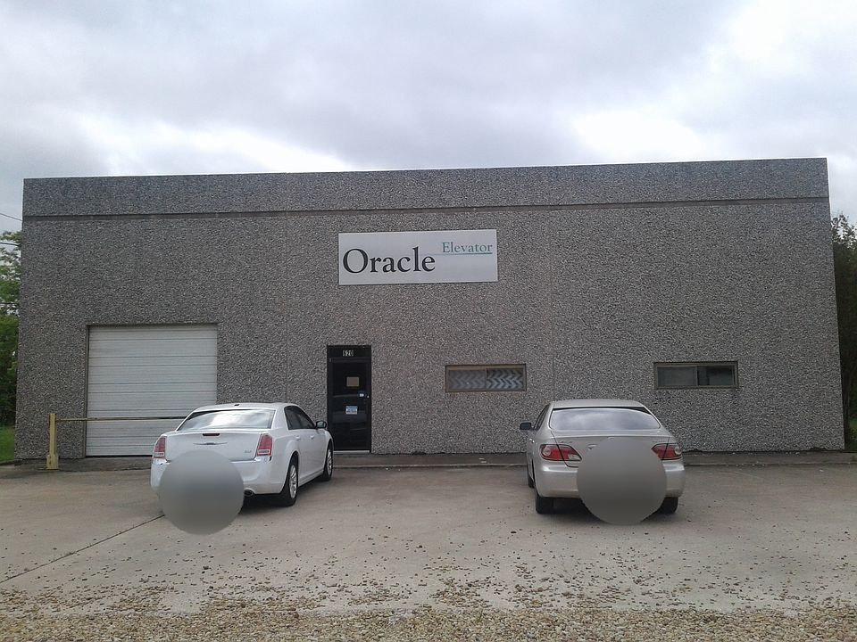 1st image of 620 Crestside Dr