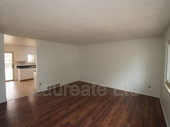 3rd image of 11536 E Center Dr