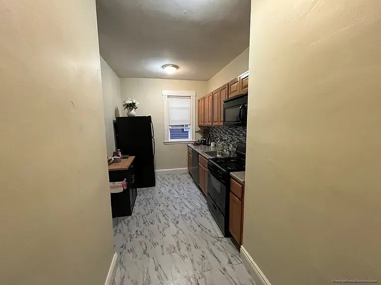 1138 River St #2 — Photo 4