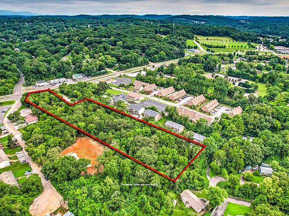 2nd image of 1155 Copperwood Ln