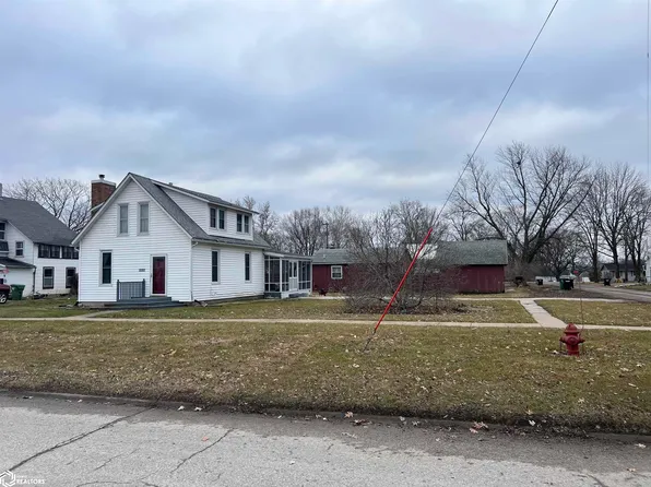 304 E Oak St, Salem, IA 52649