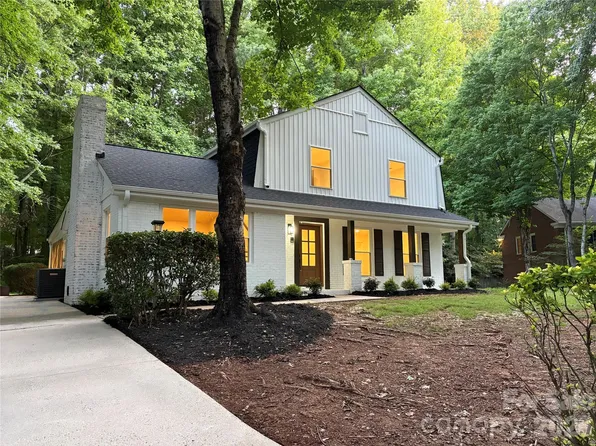 700 Tadlock Pl, Matthews, NC 28105