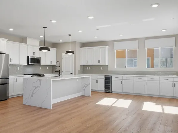 1939 Minimalist Ln, Chula Vista, CA 91915