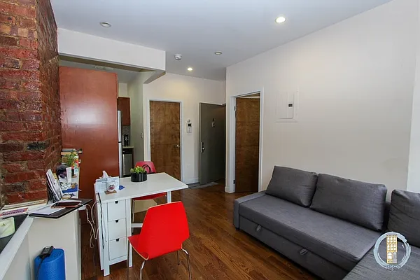 Rented by Brooklyn Rentals NYC | media 3