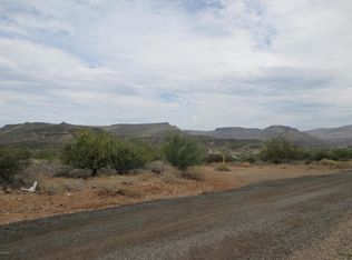 19281 E Ridgecrest Dr, Black Canyon City, AZ 85324