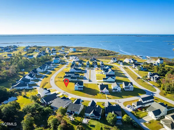 110 Bogue Harbor Court, Newport, NC 28570