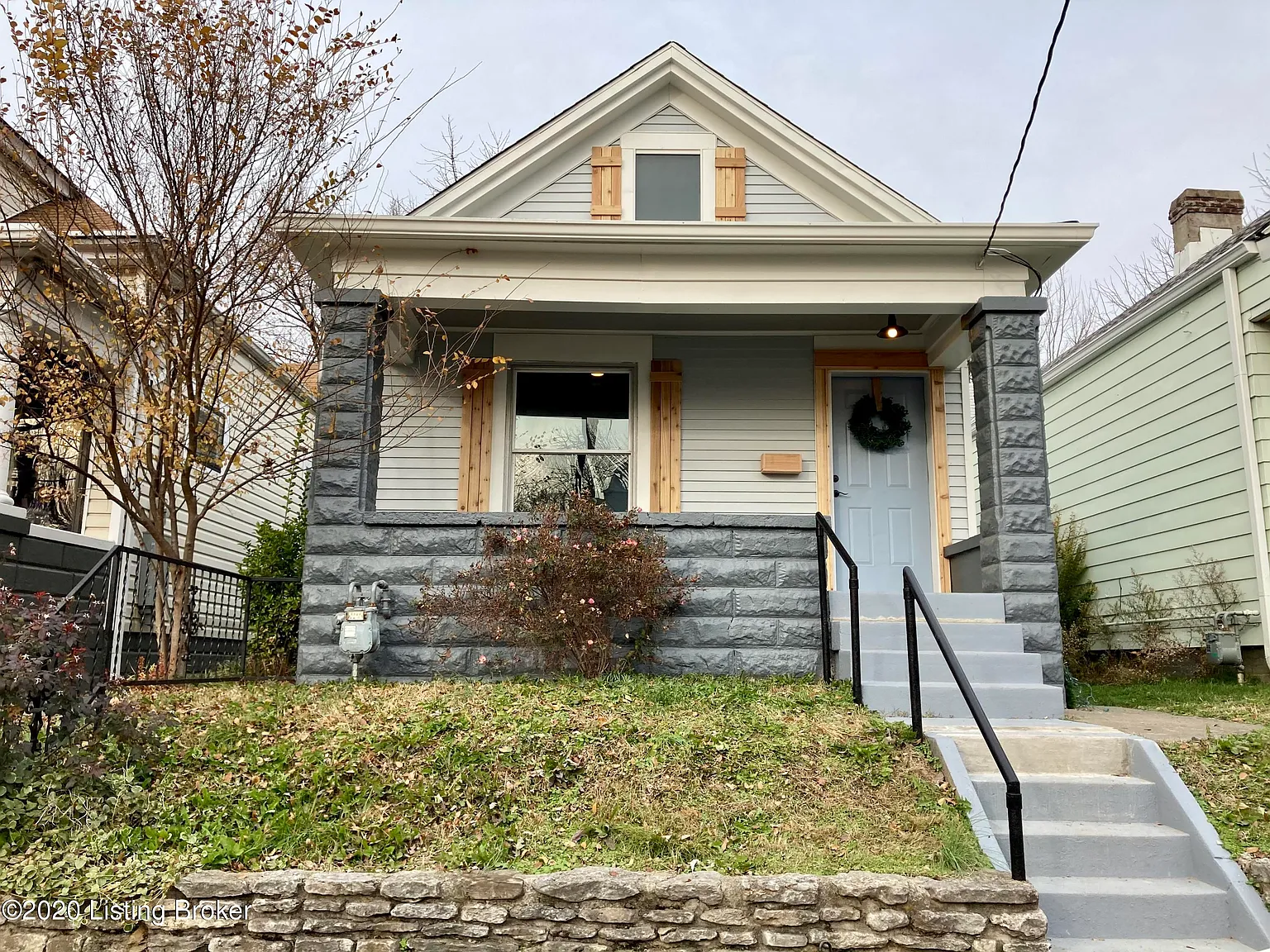 427 Camp St photo 1