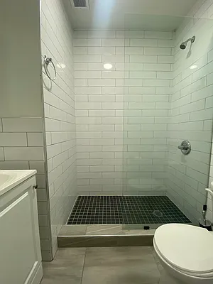 Rented by Capri Jet Realty Corp | media 8