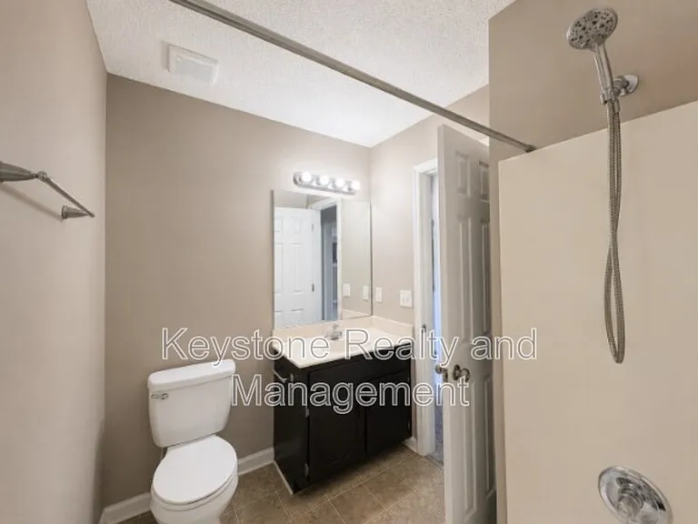 1920 Timberline Cir — Photo 9