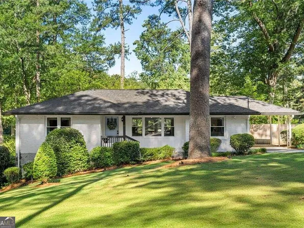 1898 Ravenwood Way, Atlanta, GA 30329