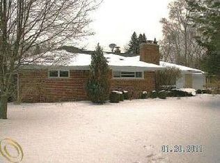 24650 N Cromwell Dr, Franklin, MI