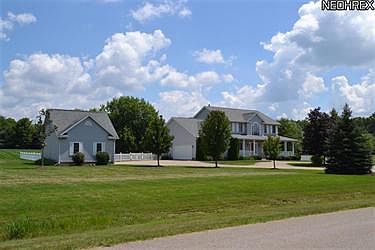 2nd image of 5393 Arrowhead Dr