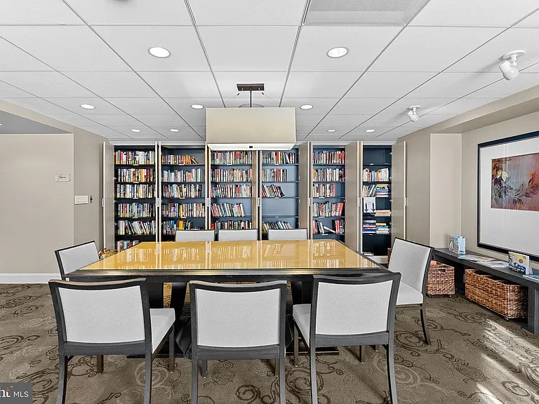 4601 N Park Ave #510K — Photo 36